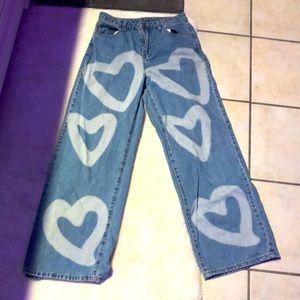 Baggy heart jeans
